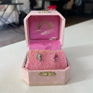 Juicy Couture Y2K broken heart studs